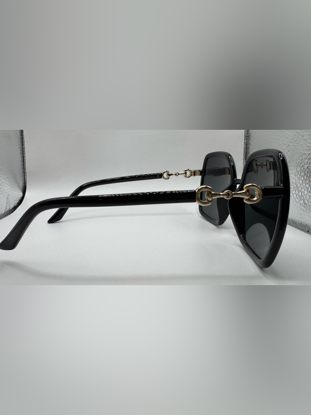 Gucci GG0898SA Oversized Horsebit Sunglasses w/ Case, Dust Bag & Cloth - Picture 5 of 15
